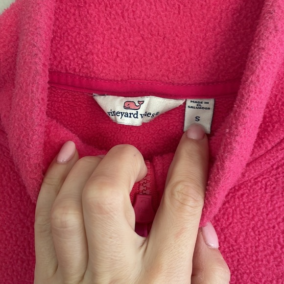 Vineyard Vines hot pink fleece sweatshirt - Picture 3 of 5